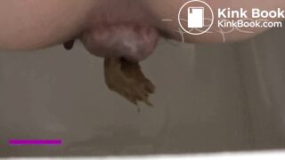 mature women squat toilet 02