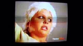 Cheerleader shits herself during practice