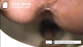 Hot Girl Pooping and Farting 2