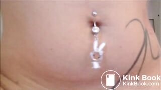 Hot Blondie poops a long turd