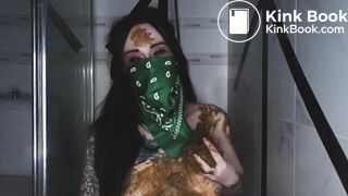 Girl Shit Load & Smearing