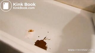 sexy girl diarrhea in the bath