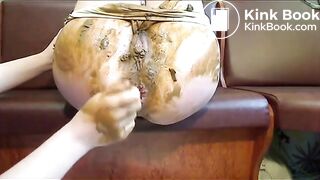 Lesbian scat - video 34