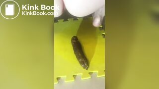 Scat girl - video 36