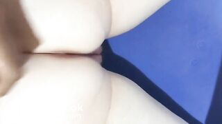 She shits for her lover 2