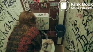 Woman poops in Cafe's Toilet