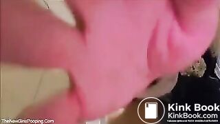 sexy girl toilet