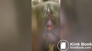 Same Thai girl shitting