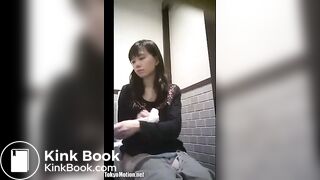 Japanese toilet voyeur 31