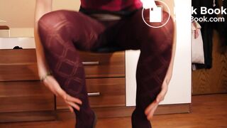 pissing and pooping - video 3