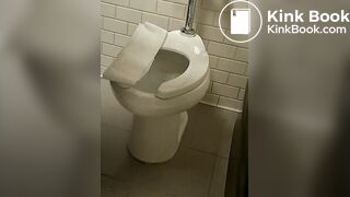 BBW Ebony going poop at Best Buy