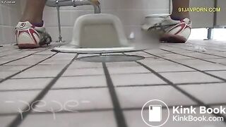 poop back shot - video 18