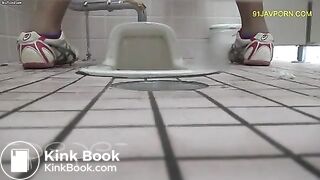 poop back shot - video 18