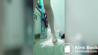 Sexy poop - video 27