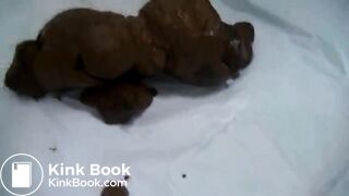 Blondie shit a big one