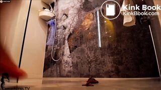 Camgirl pooping in the shower and smearing (1)