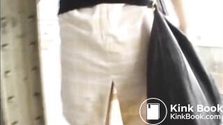 JAV GIRL Pooping In Skirt II