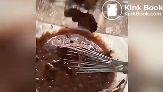 Girlfriend made brownies with her shit