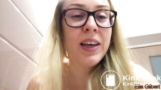 Different types of shit on one day, diarrhea