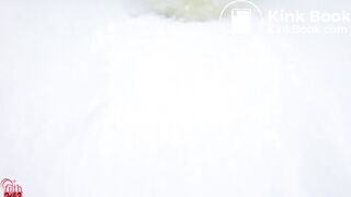 Pretty girl shit - video 2