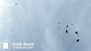 Bubble butt shitting on windshield