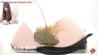 Japanese woman is fingered while she is shitting 1