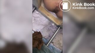 HOT GERMAN MILF POOPS A LOT