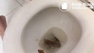 Pooping Cutie - video 2