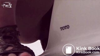 japanese toilet porn t-019 (chubby japan girl drops HUGE turd)