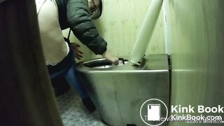 2 girls caught pooping