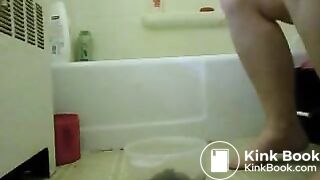 chubby girl poo - video 2