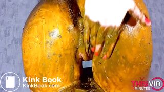 WOW! Looks so nice! Jeans Shitting with Lace Panties Anal Fingering