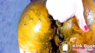 WOW! Looks so nice! Jeans Shitting with Lace Panties Anal Fingering