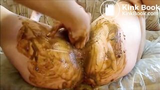 Lesbians fisting with shit