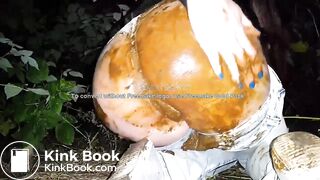 sexy Russian crapping and peeing - video 7