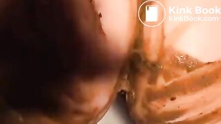 she shits in her hand and smear it all over her chubby body