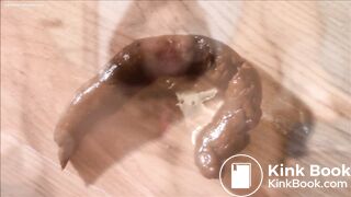 European milf produces a long turd.