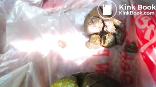 woman pooping on the floor - video 142