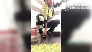 Defecating on the plate