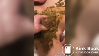 shit handjob - video 2