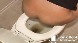 Toilet Girl Compilation