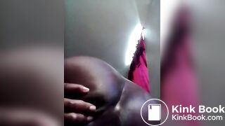 Ebony poop - video 43