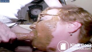 Extreme scat facial for BBW