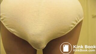 Panty Poop 1 - video 2