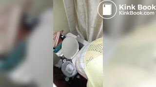 Bbw pooping - video 10