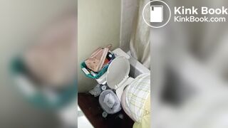 Bbw pooping - video 10