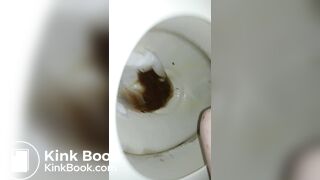 Bbw pooping - video 10
