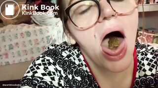 [ME] Stretching my ass and eating shit