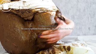 sexy Russian crapping and peeing - video 6