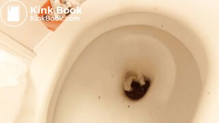 Hot tattoo'd girl pulls her arse cheeks apart to make way for a sticky one